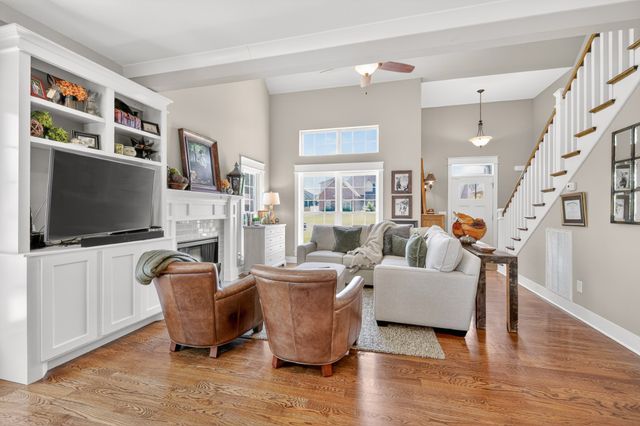 1825 Walking Dr, Murfreesboro, TN 37130
