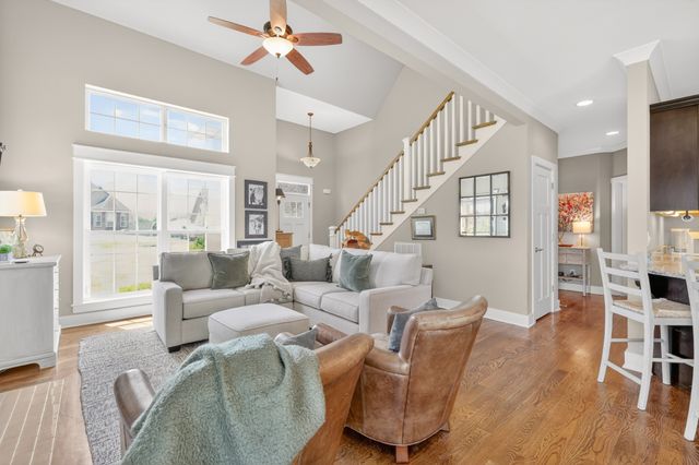 1825 Walking Dr, Murfreesboro, TN 37130
