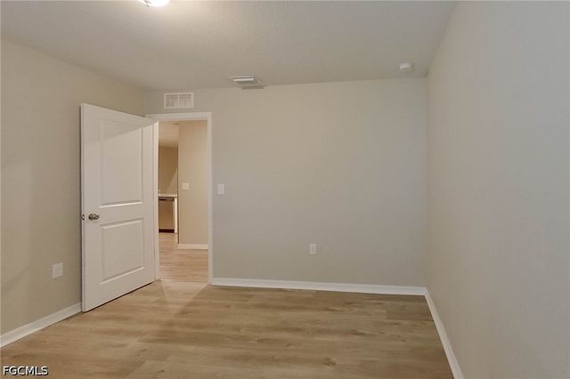 9131 Aegean CIR, Lehigh Acres, FL 33936