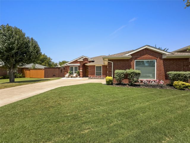 8409 Victory Street, Rowlett, TX 75089
