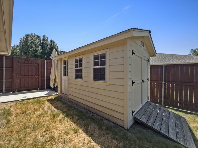 8409 Victory Street, Rowlett, TX 75089