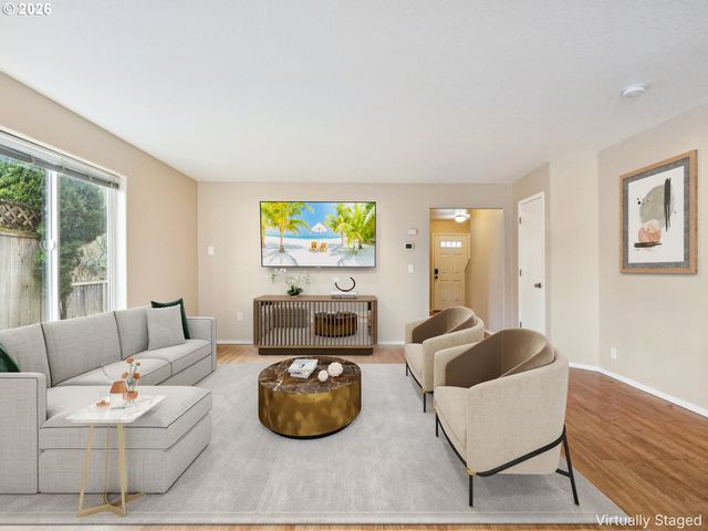 661 Nw CONNELL Ave, Hillsboro, OR 97124