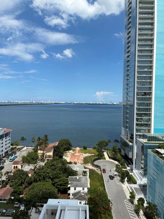 600 NE 27th Street 1605, Miami, FL 33137