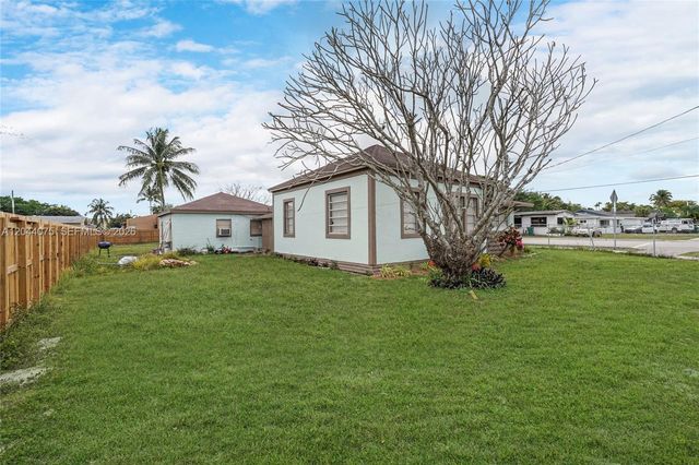 145 NW 6th Ave, Florida City, FL 33034