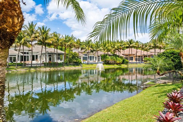 10241 Key Plum Street, Plantation, FL 33324