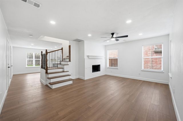 2524 Tan Oak Drive, Dallas, TX 75212