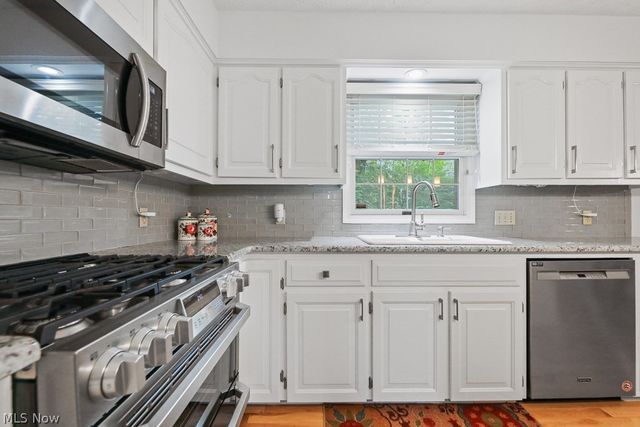 5826 Garth Circle NW, Canton, OH 44718