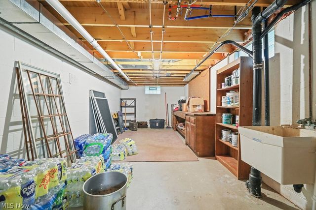 5826 Garth Circle NW, Canton, OH 44718
