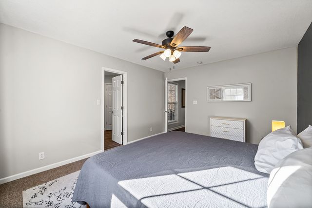 2961 Core Dr, Clarksville, TN 37040