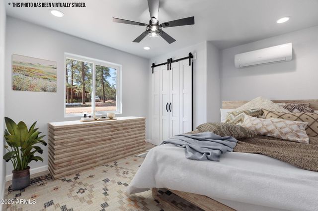 1982 Christmas Pine Drive, Overgaard, AZ 85933