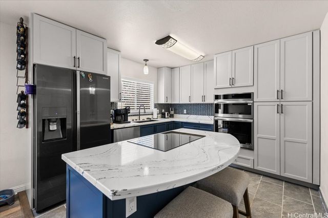 94-202 Loku Place 114, Waipahu, HI 96797