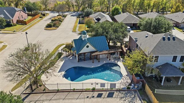 2314 Luscombe Lane, Anna, TX 75409