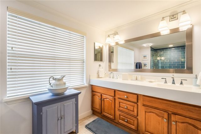 1275 Winding Oaks Circle E 703, Vero Beach, FL 32963