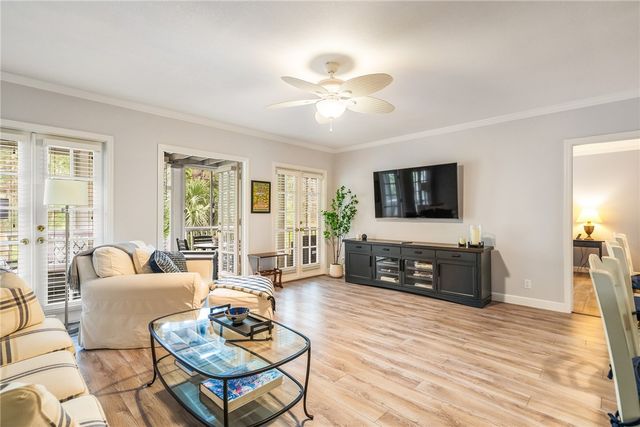 1275 Winding Oaks Circle E 703, Vero Beach, FL 32963