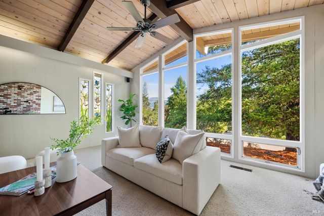 304 High St, Calistoga, CA 94515