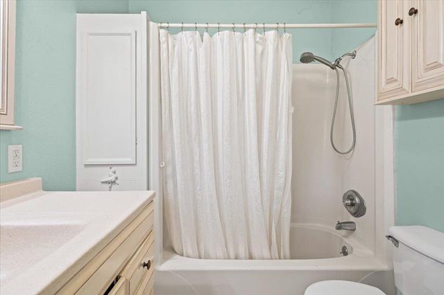 1213 County Road 130, Burnet, TX 78611