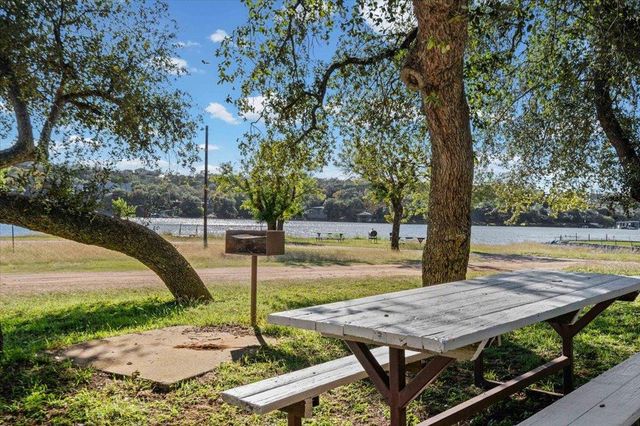 1213 County Road 130, Burnet, TX 78611