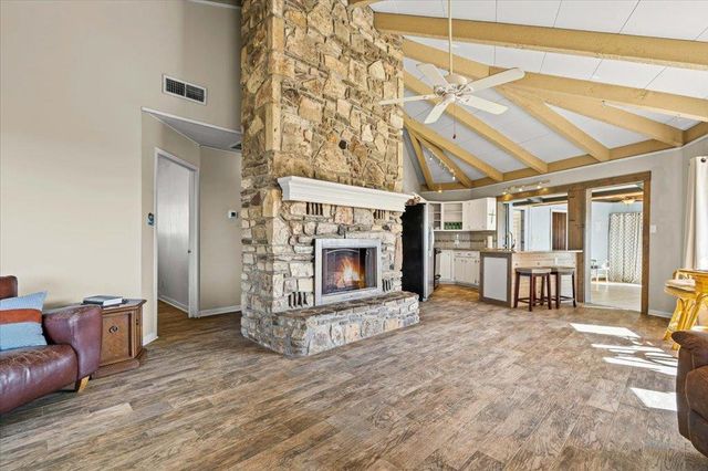 1213 County Road 130, Burnet, TX 78611