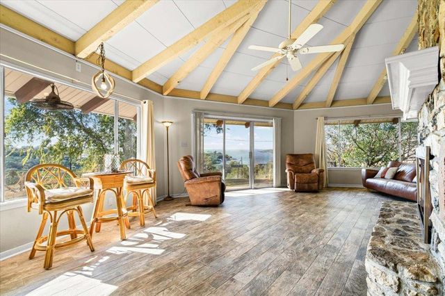 1213 County Road 130, Burnet, TX 78611