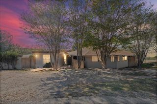 1213 County Road 130, Burnet, TX 78611