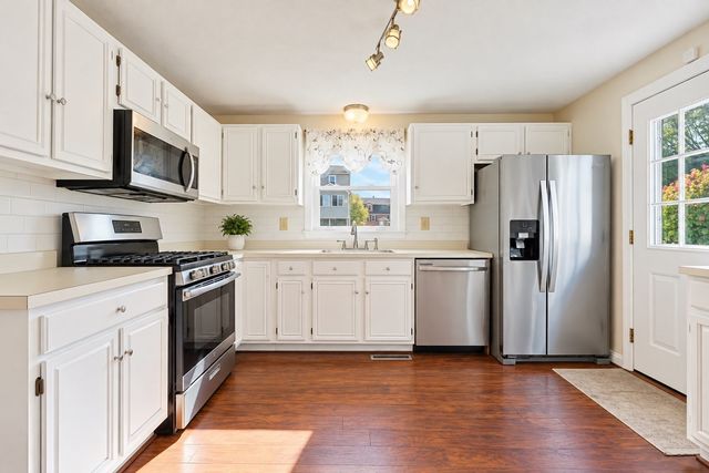 26 Crestwood Cir, Lawrence, MA 01843