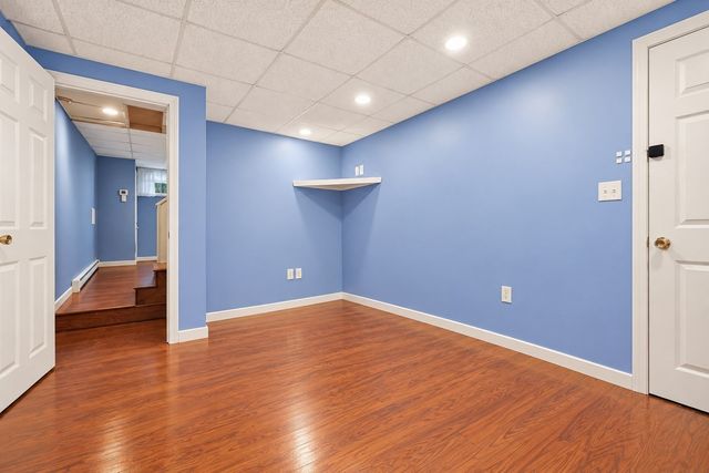 26 Crestwood Cir, Lawrence, MA 01843