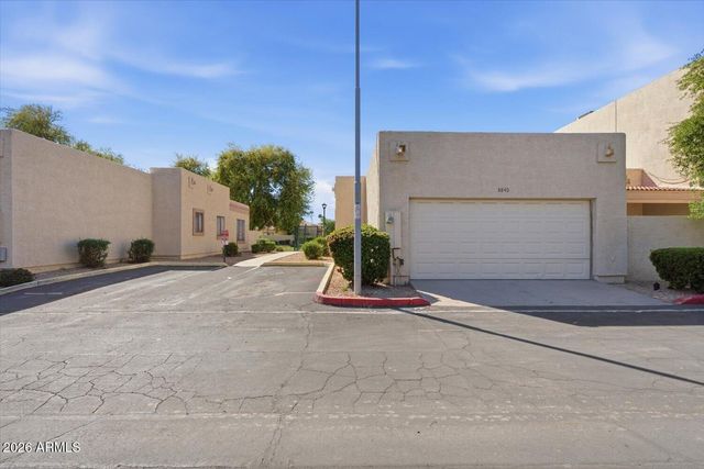 8840 N 47TH Drive, Glendale, AZ 85302