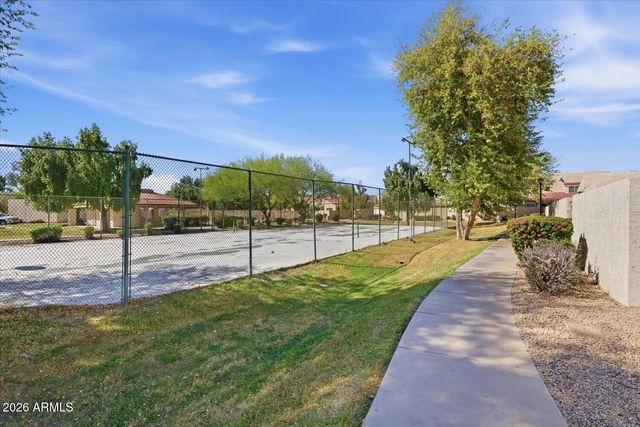 8840 N 47TH Drive, Glendale, AZ 85302