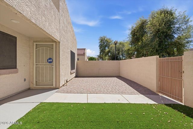 8840 N 47TH Drive, Glendale, AZ 85302