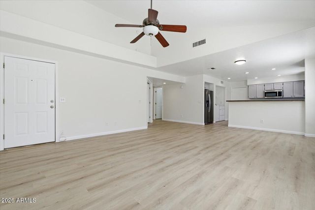 8840 N 47TH Drive, Glendale, AZ 85302