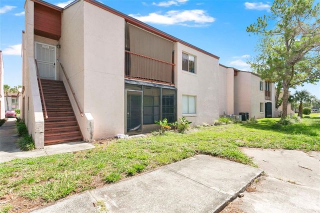 2504 CITRUS CLUB LANE 301, Orlando, FL 32839