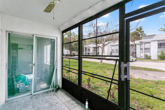 2504 CITRUS CLUB LANE 301, Orlando, FL 32839