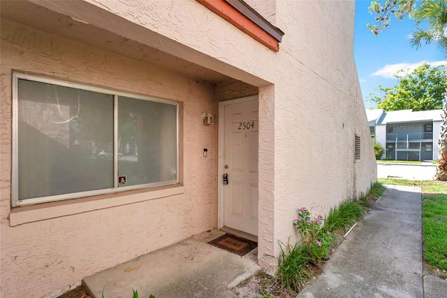 2504 CITRUS CLUB LANE 301, Orlando, FL 32839