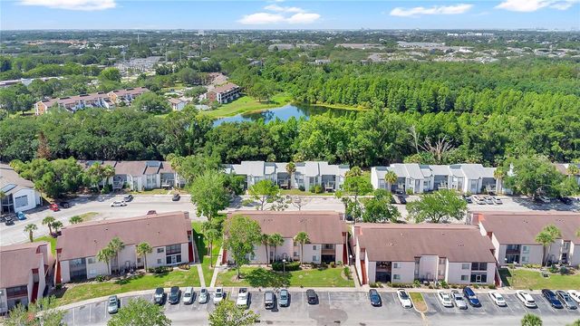 2504 CITRUS CLUB LANE 301, Orlando, FL 32839