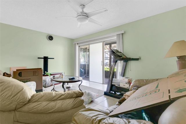 2504 CITRUS CLUB LANE 301, Orlando, FL 32839