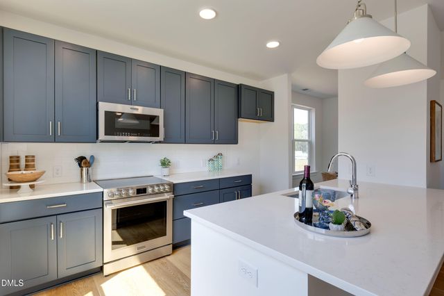 400 Blackwell Drive 205, Chapel Hill, NC 27514