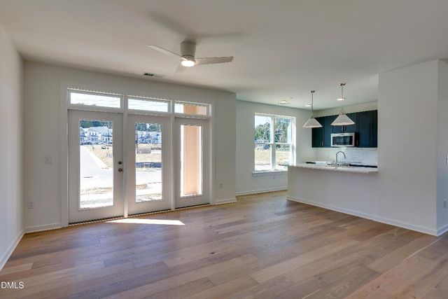 400 Blackwell Drive 205, Chapel Hill, NC 27514