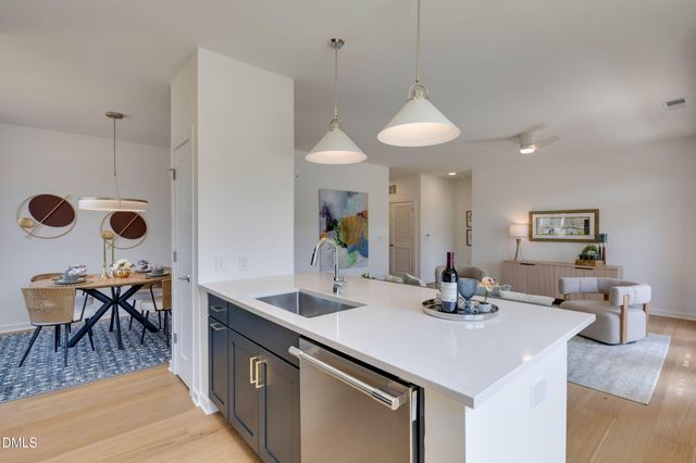 400 Blackwell Drive 205, Chapel Hill, NC 27514