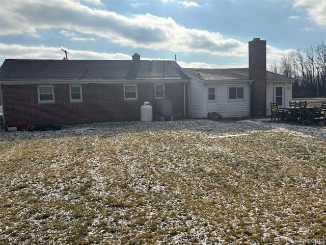 30605 25 Mile Road, New Baltimore, MI 48051