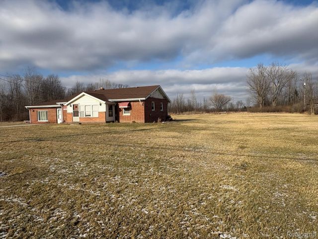 30605 25 Mile Road, New Baltimore, MI 48051