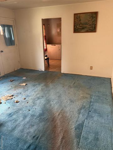 30605 25 Mile Road, New Baltimore, MI 48051