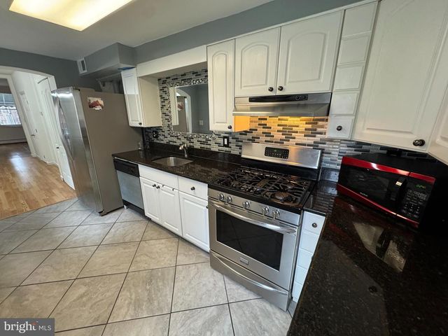 1008 STILES ST, Baltimore, MD 21202