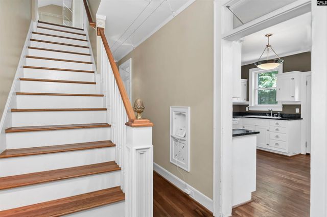 3318 Blossom Street, Columbia, SC 29205