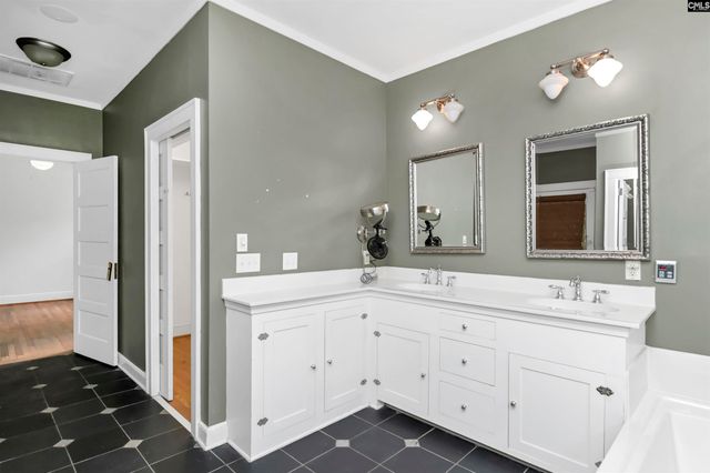3318 Blossom Street, Columbia, SC 29205