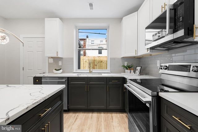 335 GREENWICH ST, Philadelphia, PA 19147