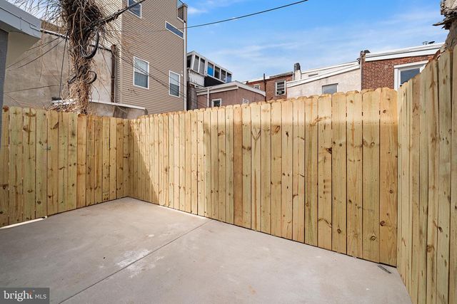 335 GREENWICH ST, Philadelphia, PA 19147