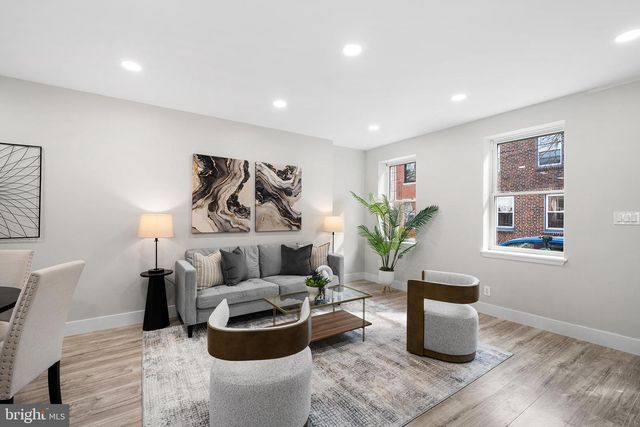 335 GREENWICH ST, Philadelphia, PA 19147