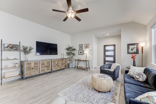 111 Sugar Peak Court, Montgomery, TX 77316