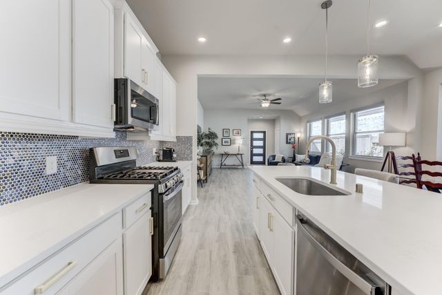 111 Sugar Peak Court, Montgomery, TX 77316