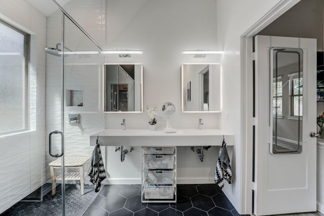 111 Sugar Peak Court, Montgomery, TX 77316